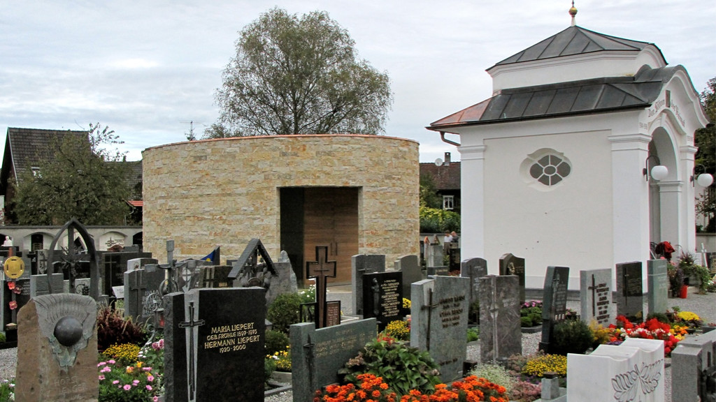 KOE_Segnung Totenkapelle Gisingen 41_jpg-1286140654