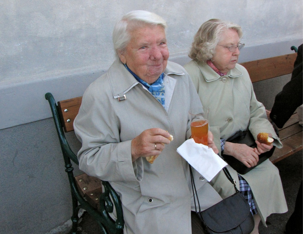 KOE_Segnung Totenkapelle Gisingen 44_jpg-1286140680