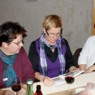Bucher Damen studieren Kochbuch.JPG