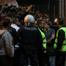 normal_08102010fussballkrawallethaktivnews029.jpg