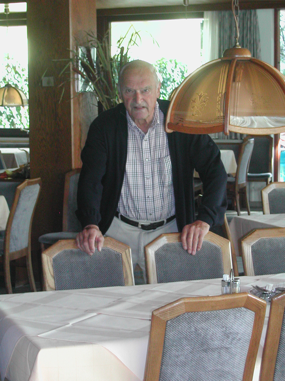 JHV2010-0005.JPG