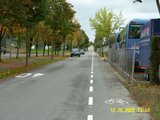 mehrzweckstreifen2.JPG