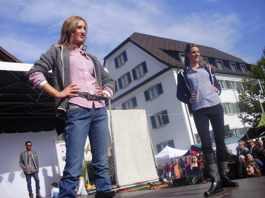 P1010490_JPG-1286775349