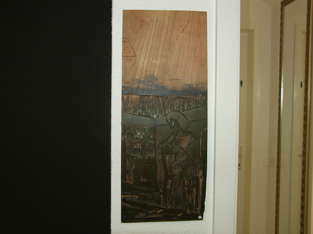 SH104571_JPG-1286872898