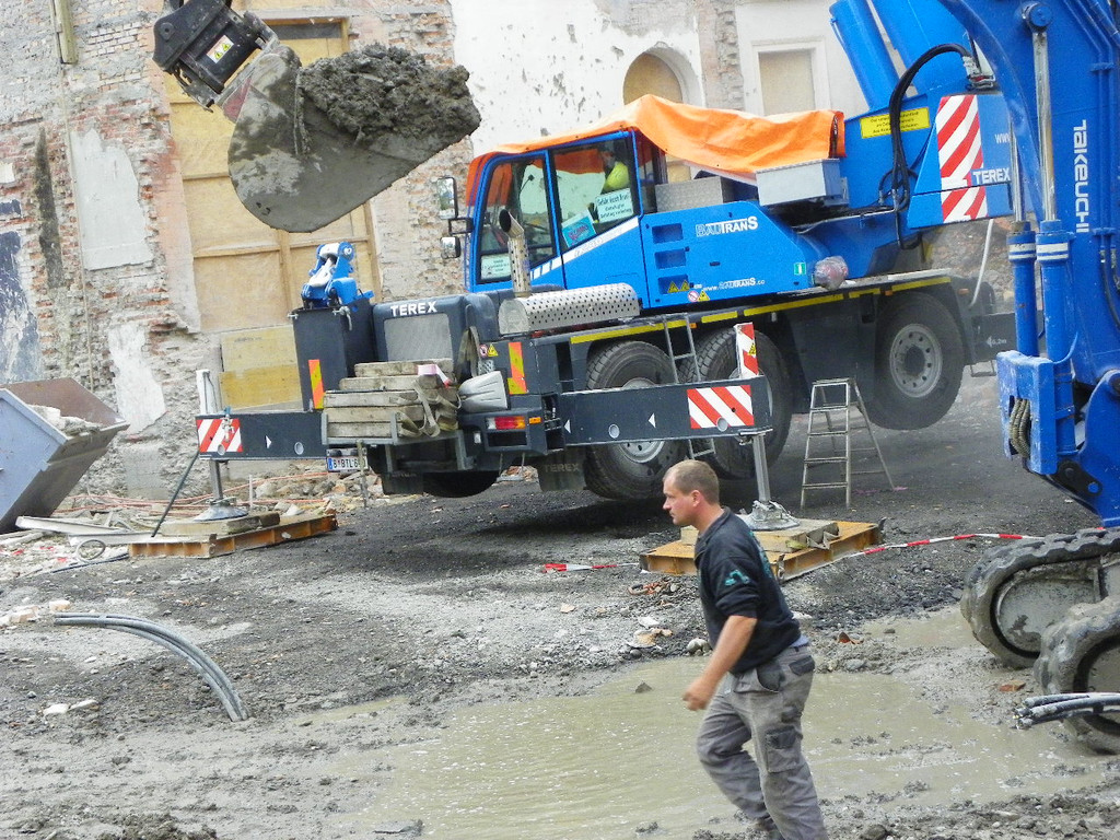 106_1968_jpg-1287011404