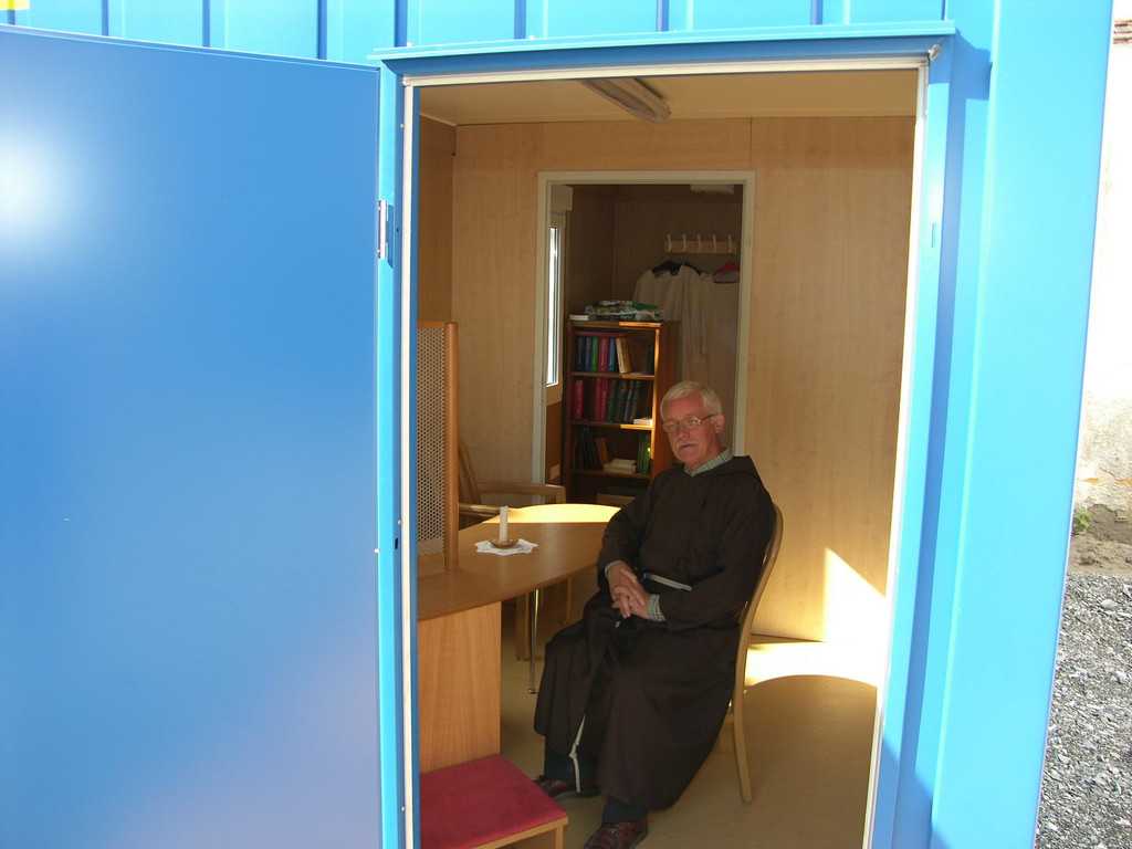 Beichtstuhl-Container_JPG-1287214161