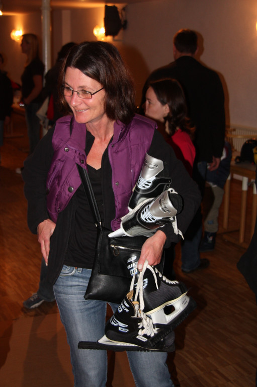 Wintersportartikelmarkt 10 005.JPG