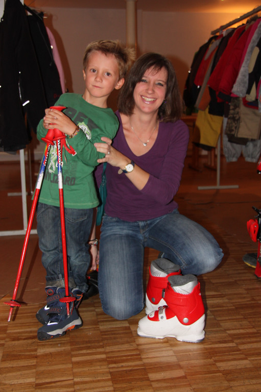Wintersportartikelmarkt 10 011.JPG