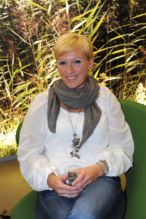 Dorfmitte Cafe107.jpg