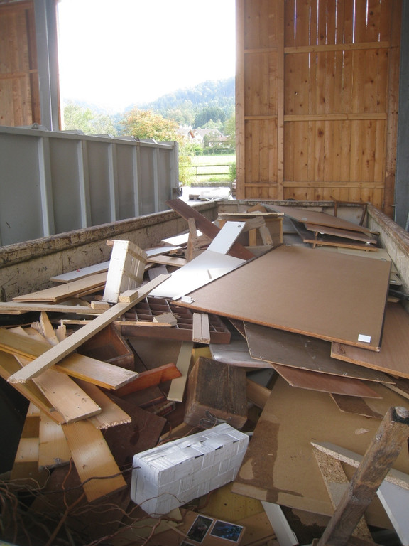 Recycling Sammelstelle WAAGE 2010 _23__jpg-1287320139