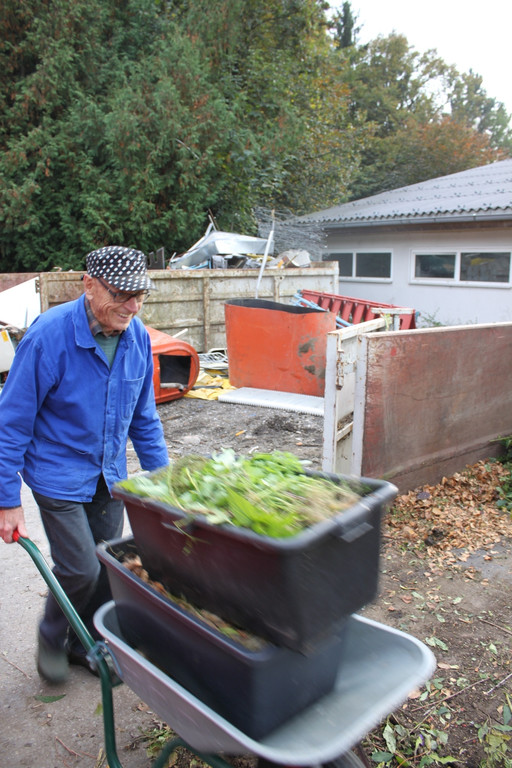 Recycling Sammelstelle WAAGE 2010 _19__jpg-1287320080