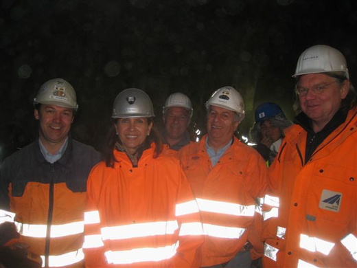 Pf__ndertunnel Durchbruch 04-11-2009 _53_.jpg