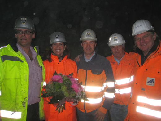 Pf__ndertunnel Durchbruch 04-11-2009 _63_.jpg