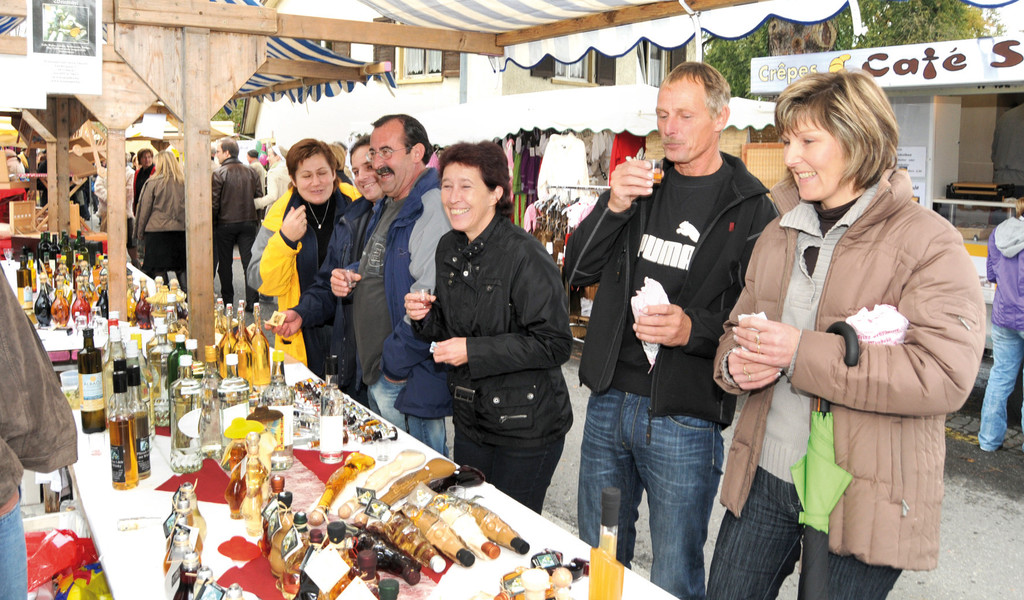 Markttag Fu__ach Seite 1_jpg-1287389174