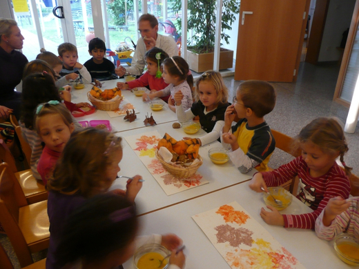 Kindergarten Gartenstra__e ERNTEDANKFEST _1_.JPG