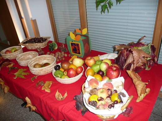 Kindergarten Gartenstra__e ERNTEDANKFEST _9_.JPG
