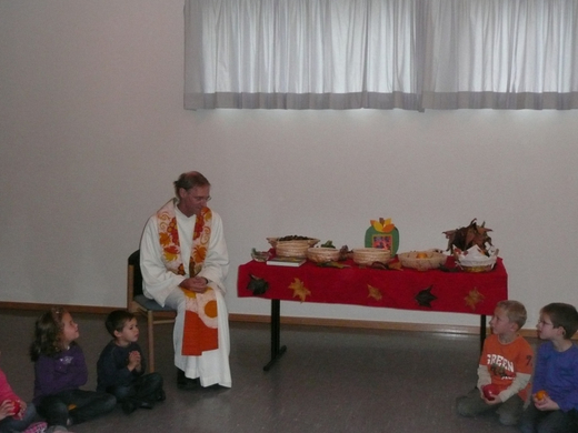 Kindergarten Gartenstra__e ERNTEDANKFEST _15_.JPG
