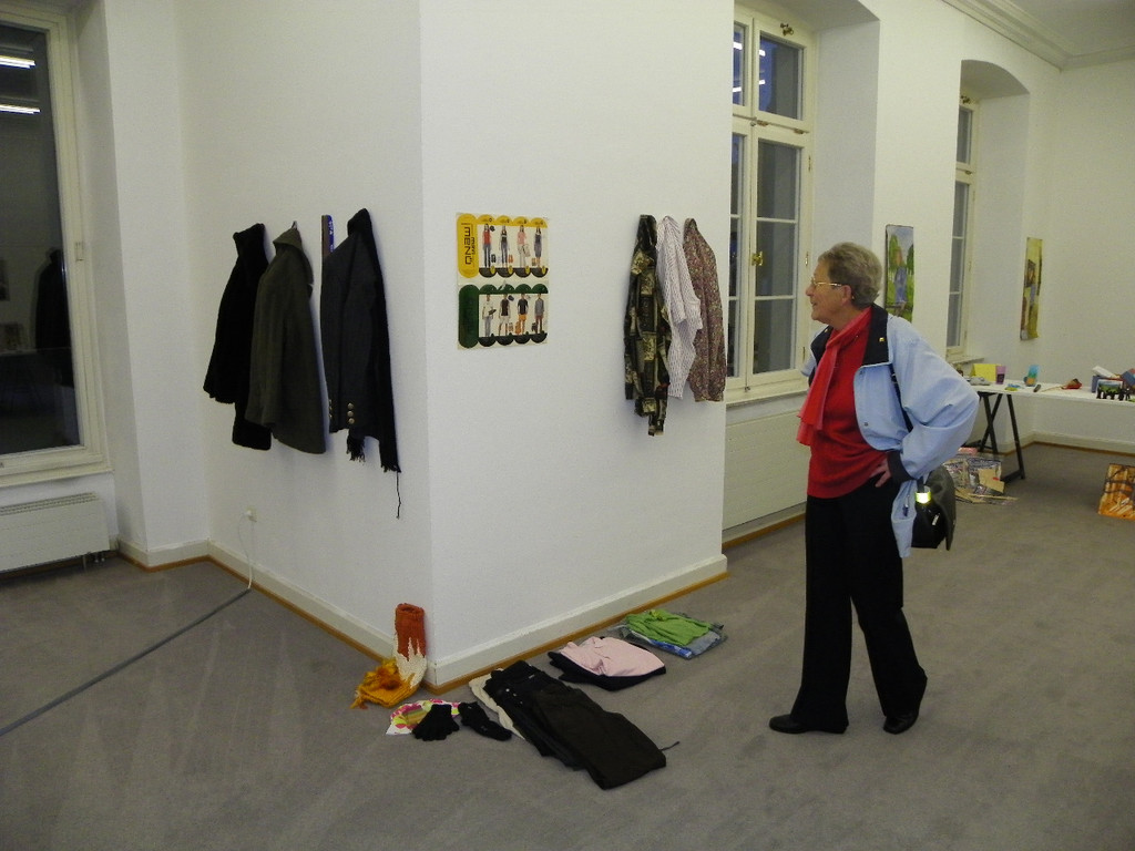 106_6987_jpg-1287602285