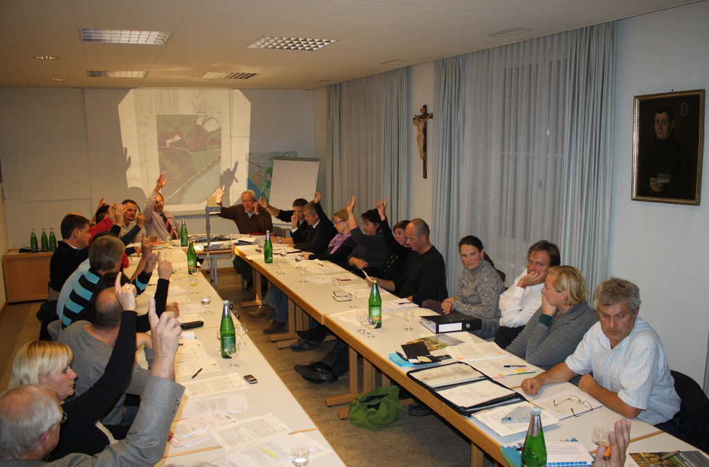 GV Sitzung Widmungen 2010 _1__jpg-1287827616