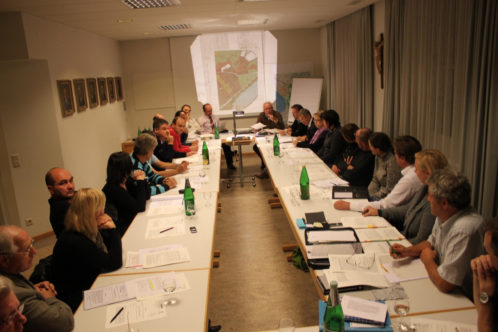 GV Sitzung Widmungen 2010 _23__jpg-1287827899