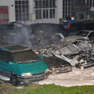 Bilder der ausgebrannten Fahrzeuge