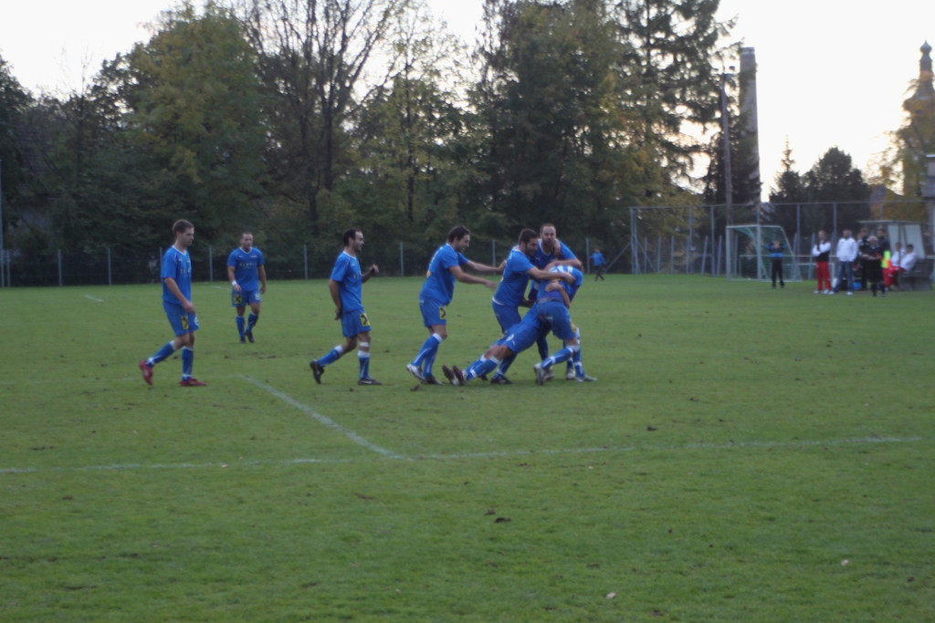 Fu__ball SVL Altenstadt 2010 _23__jpg-1287865393
