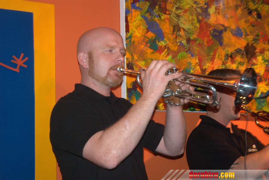 DSC_84551_jpg-1287912261.jpg