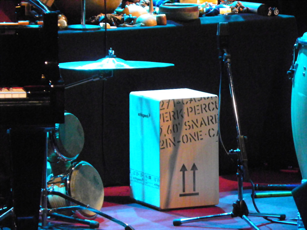 107_1005_jpg-1287937367