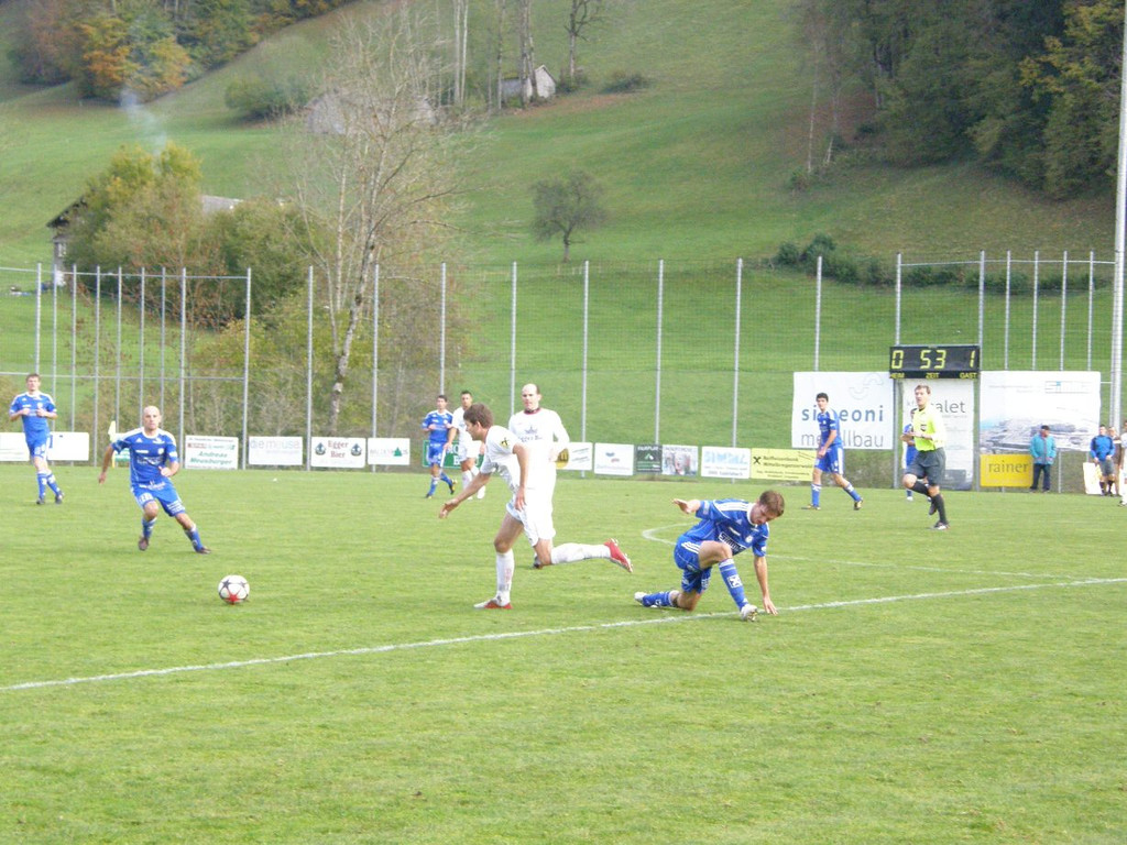 PA230071_JPG-1287998567