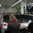 Forum der Uni-Aktivisten und der Uni-Leitung