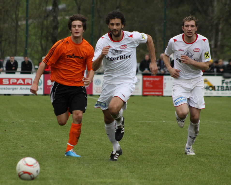 Egg - Roehtis 010 146_jpg-1288549906