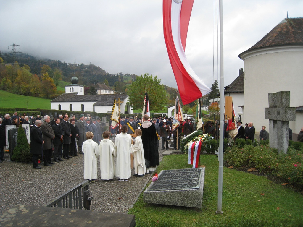Seelensonntag Kriegerehrung Lochau 2009 _11__jpg-1288598308