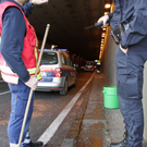 normal_05112010lkwflughafentaaktivnews_06.jpg