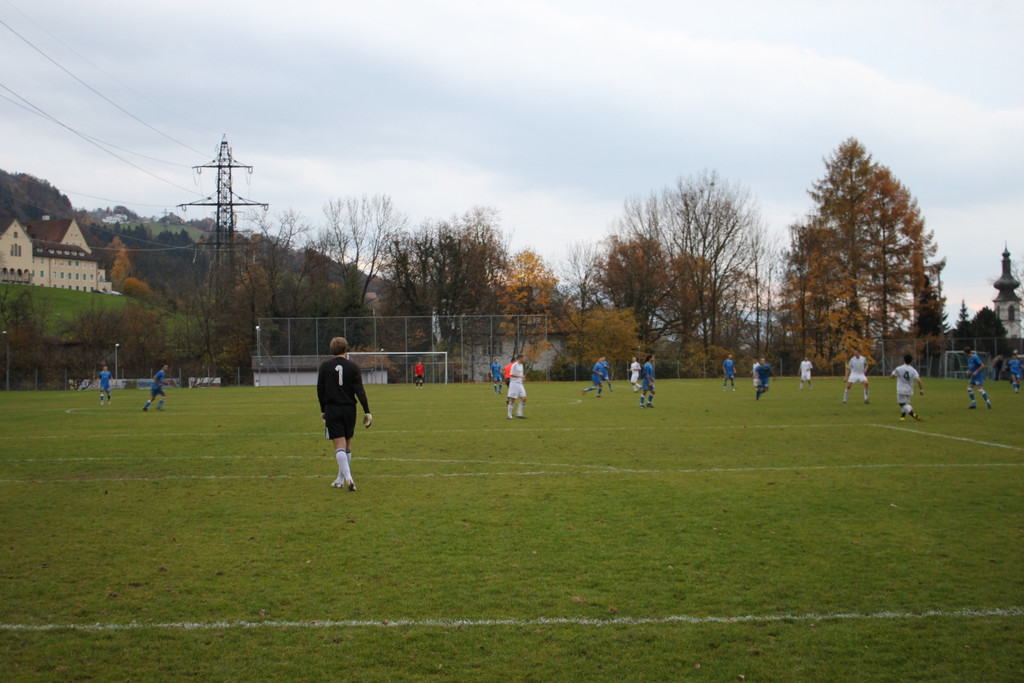 Fu__ball SV Lochau I Sieg G__tzis NOV 2010 _4__jpg-1289132269