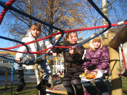 Spielplatz Schulzentrum neu _13_.jpg
