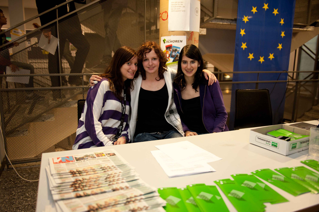 Rebecca_ Verena und Alessandra _v_l__.jpg
