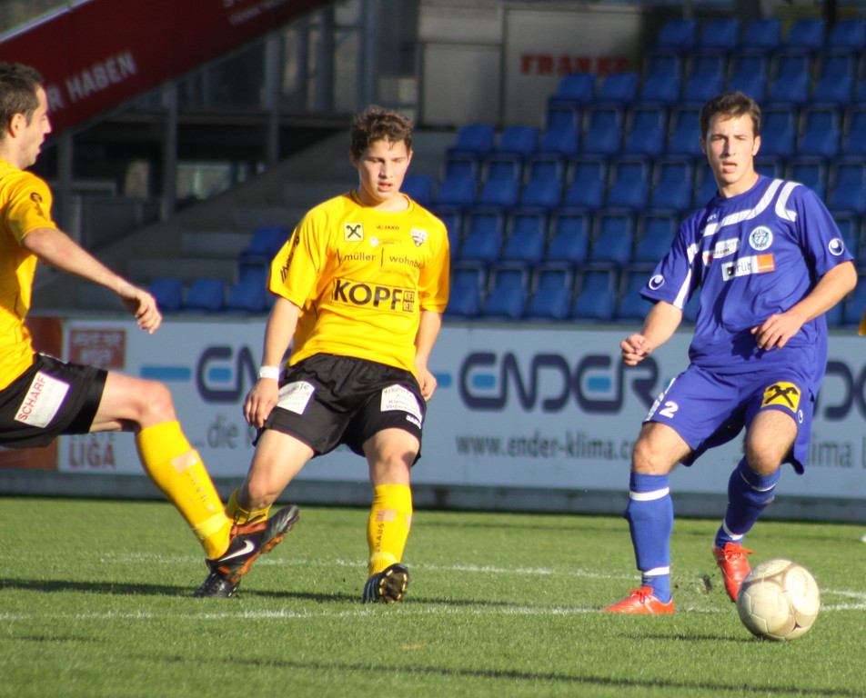 Amat_ Altach - Hard  010 068_jpg-1289758936