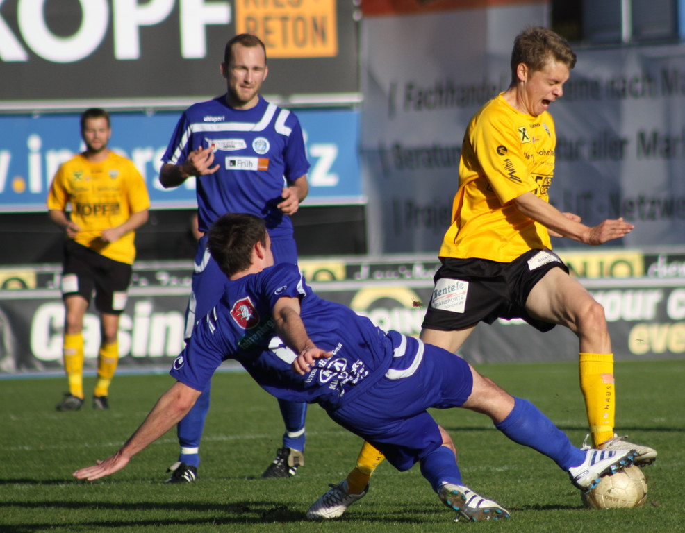 Amat_ Altach - Hard  010 072_jpg-1289758978