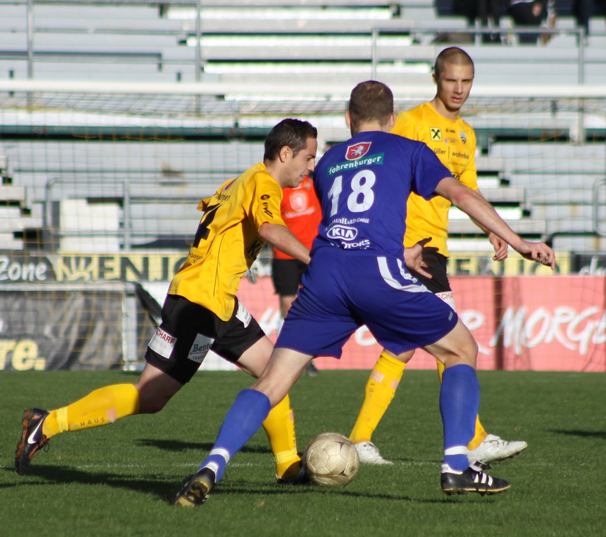 Amat_ Altach - Hard  010 080_jpg-1289759033