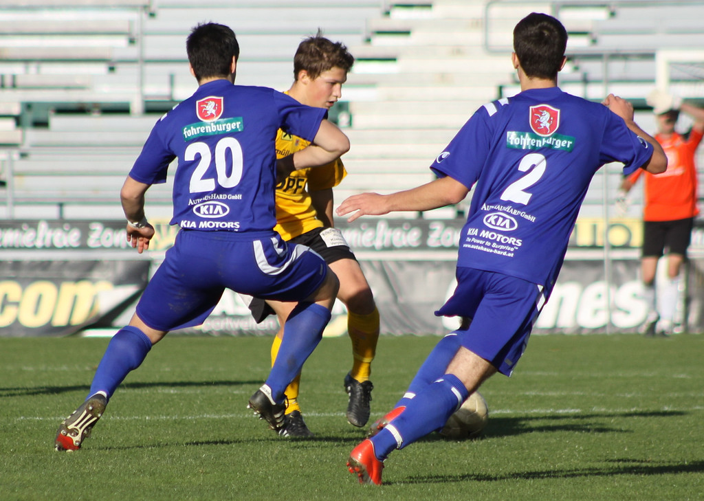 Amat_ Altach - Hard  010 129_jpg-1289759161