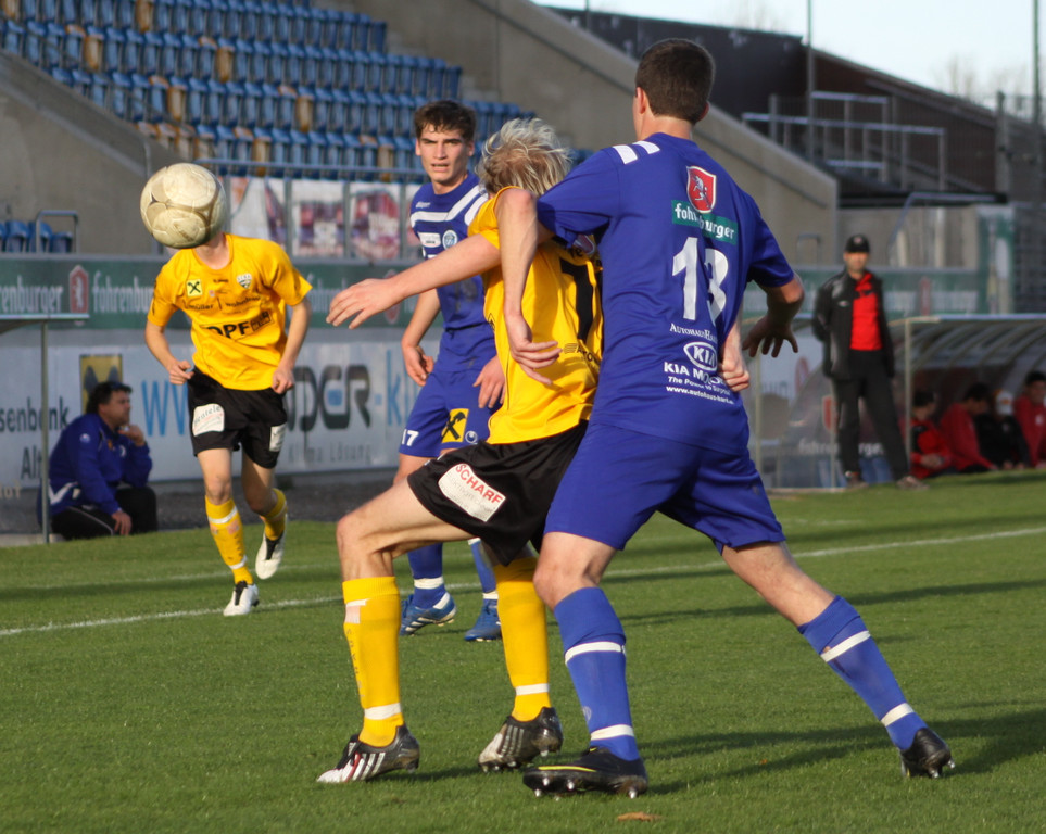 Amat_ Altach - Hard  010 220_jpg-1289759563