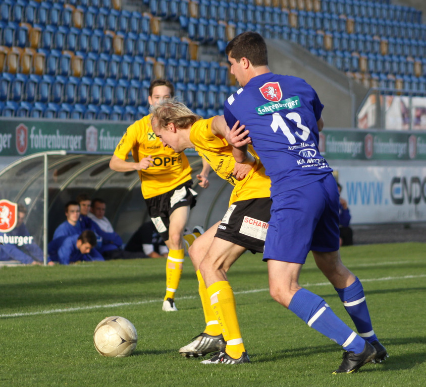 Amat_ Altach - Hard  010 223_jpg-1289759585