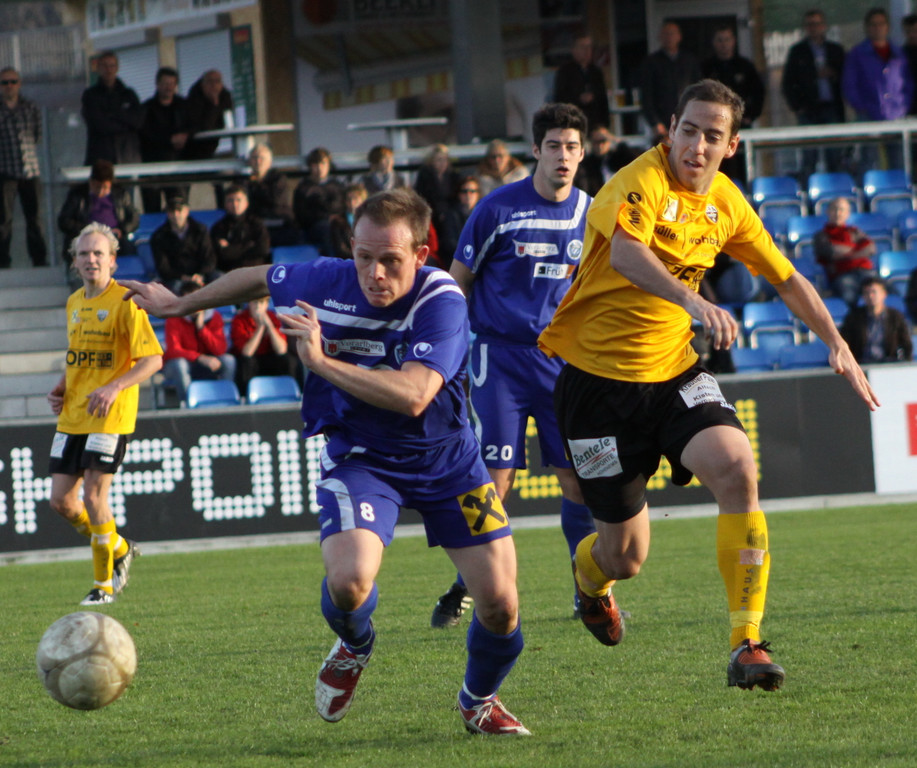 Amat_ Altach - Hard  010 389_jpg-1289760390