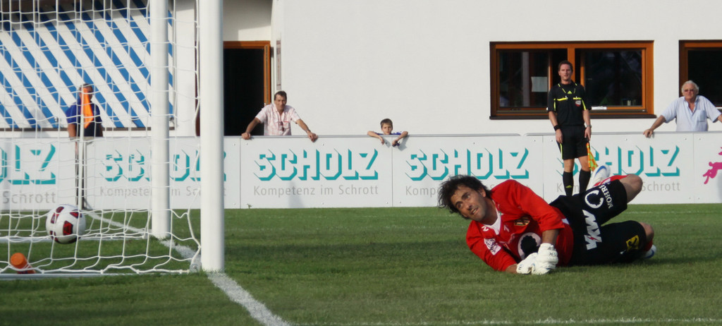 mendes aaa_jpg-1289827665