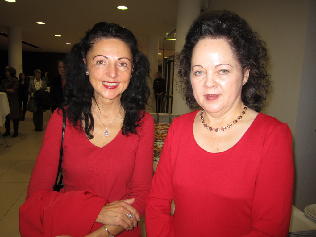 2010 11 18_1047.JPG