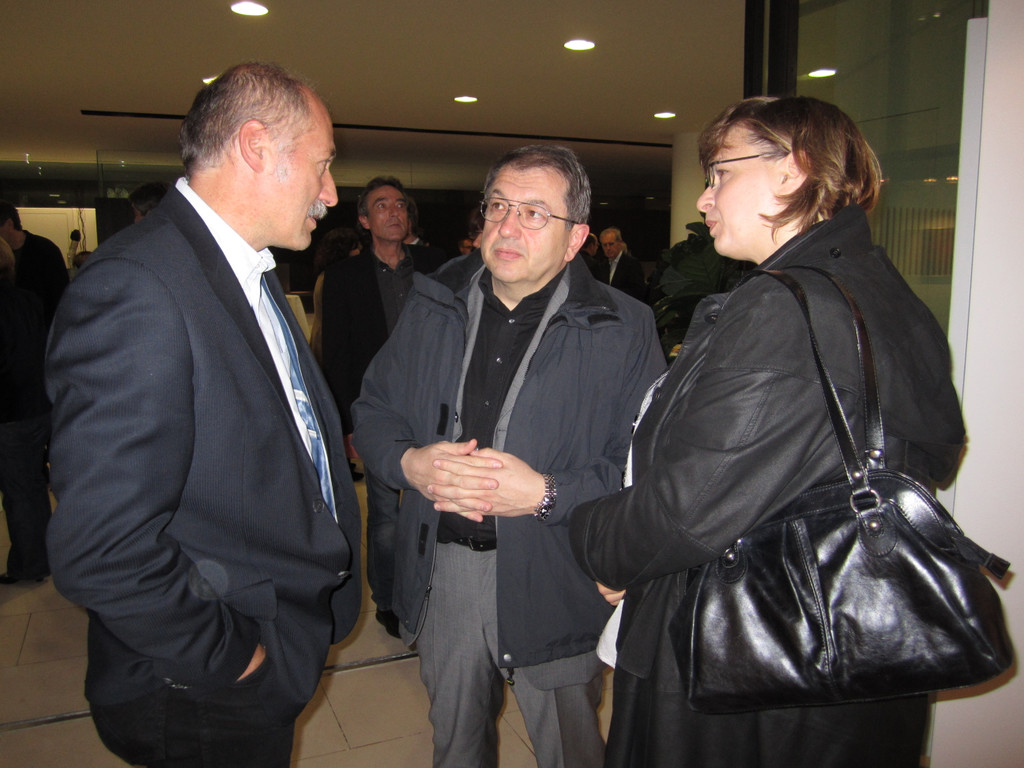 2010 11 18_1059.JPG
