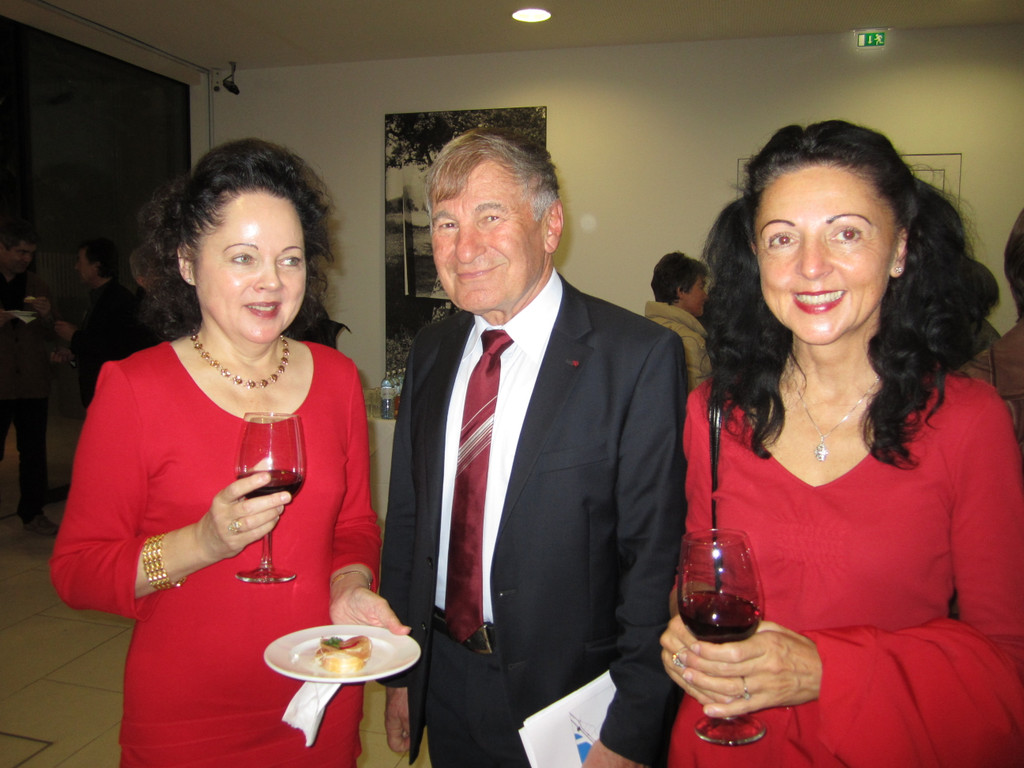 2010 11 18_1079.JPG