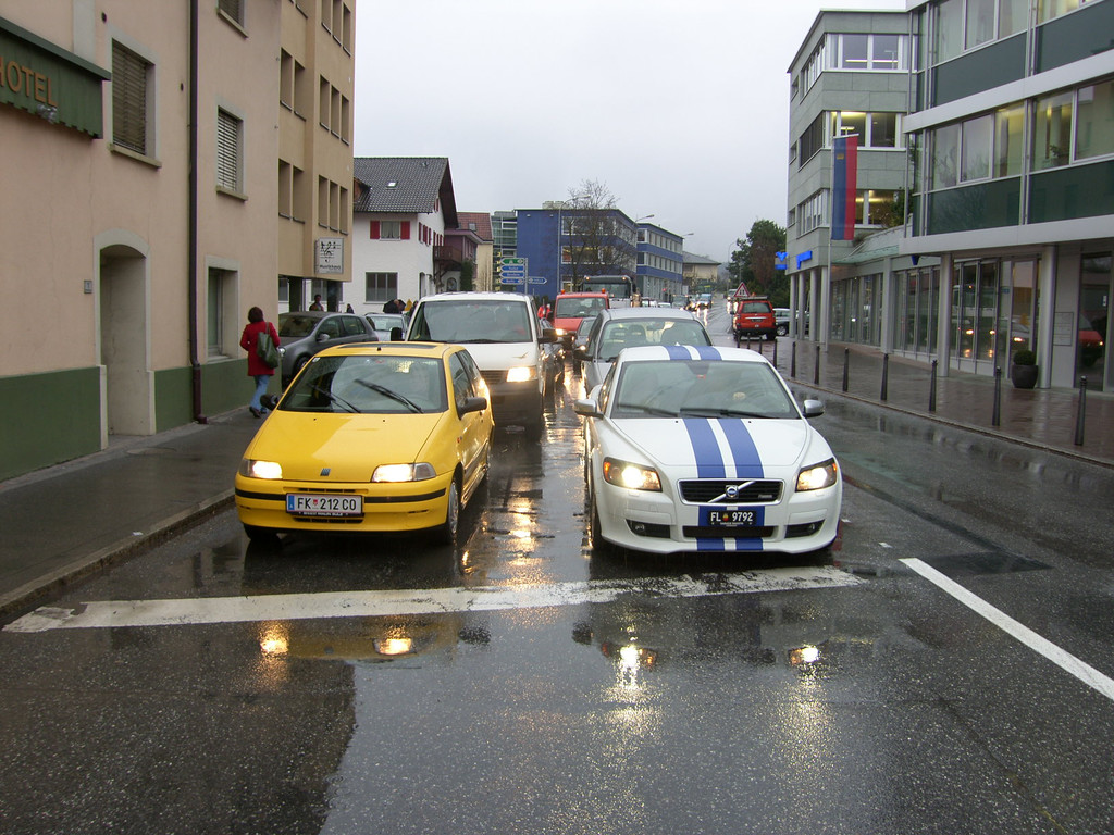 SH106064_JPG-1290422106