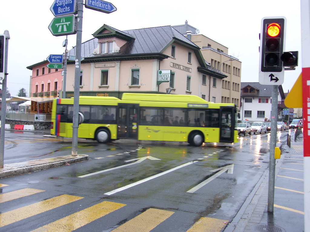 SH106070_JPG-1290422120