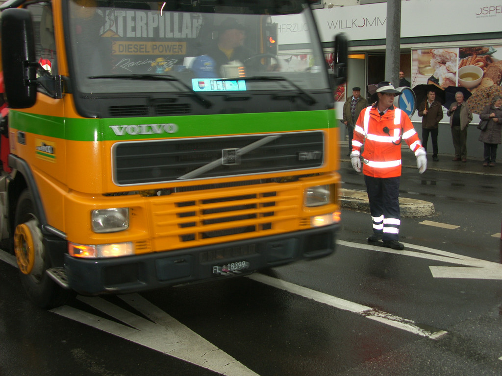 SH106107_JPG-1290422276